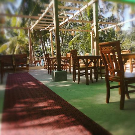 Kyaw Myanmar Hotel Gyeiktaw Ngoại thất bức ảnh