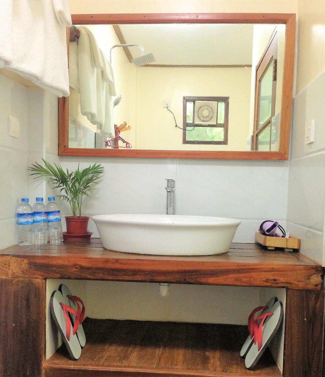 Kyaw Myanmar Hotel Gyeiktaw Ngoại thất bức ảnh